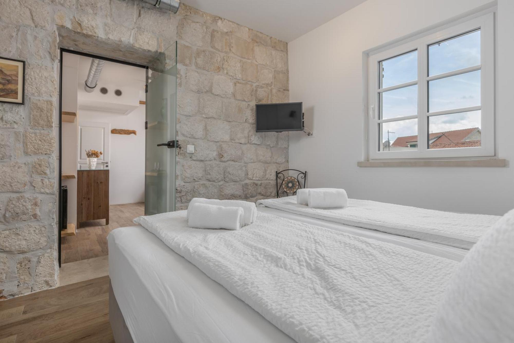 New - Casa Columba - 4 Star Design Boutique Hotel With Outdoor Pool & Private Garden (Adults Only) ماكارسكا المظهر الخارجي الصورة