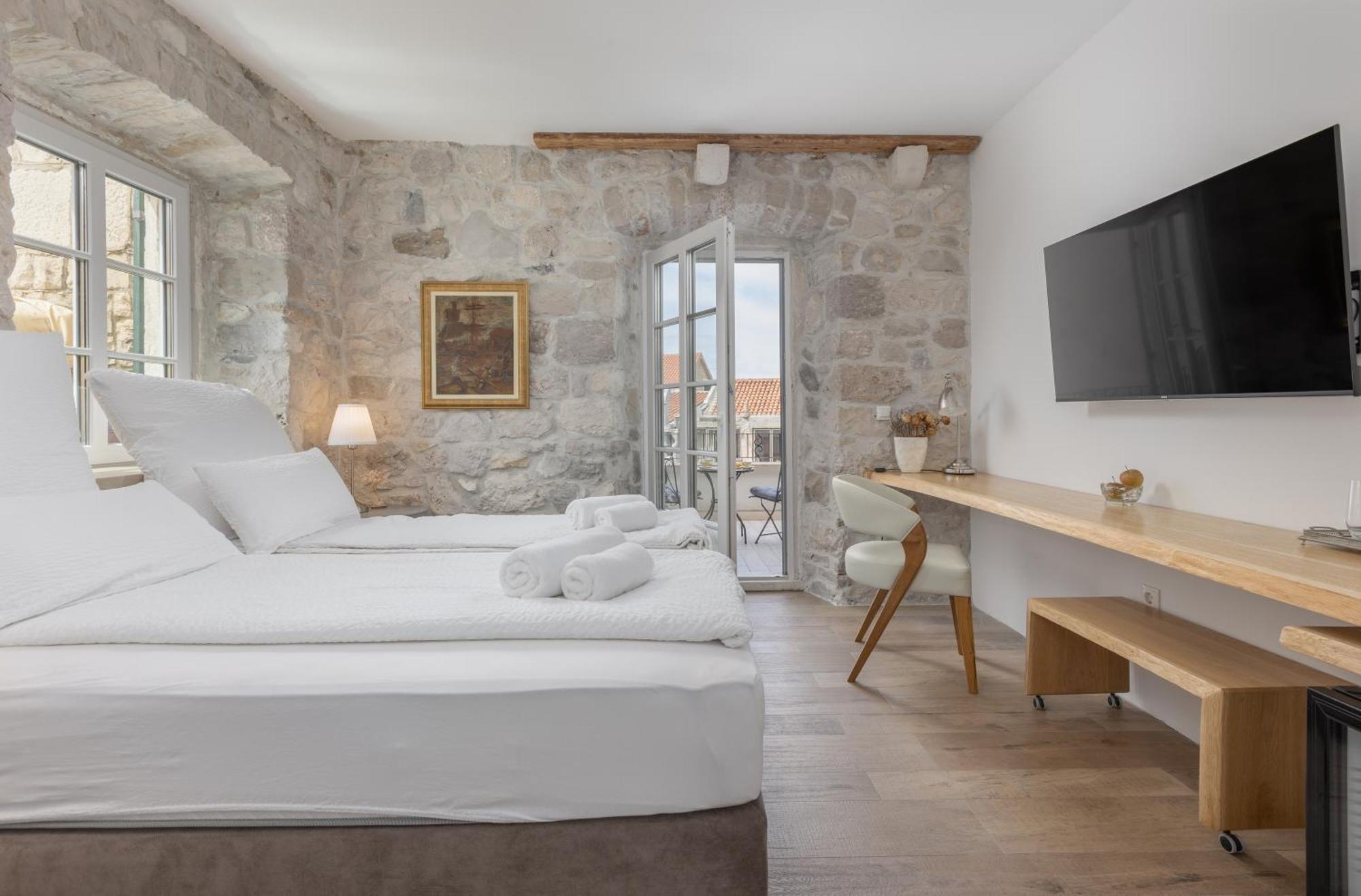 New - Casa Columba - 4 Star Design Boutique Hotel With Outdoor Pool & Private Garden (Adults Only) ماكارسكا المظهر الخارجي الصورة